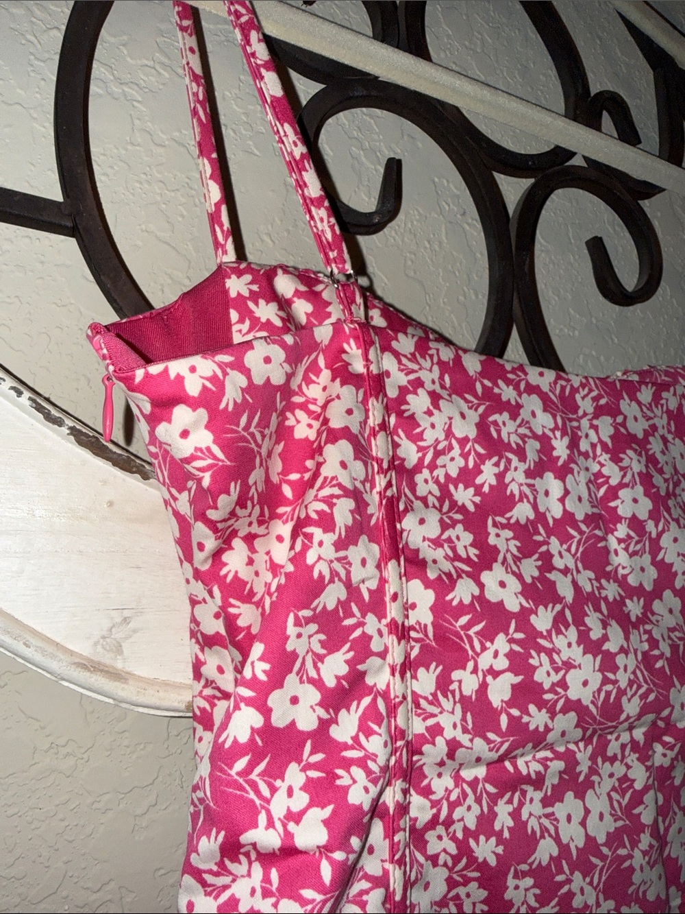 Zara Pink and White Floral Bodysuit - Picture 6 of 6